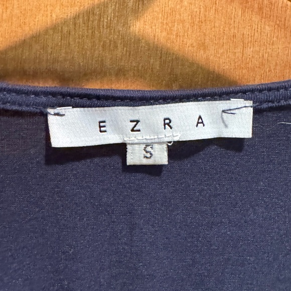 Ezra Navy crochet sleeveless peplum top Small - Picture 5 of 6